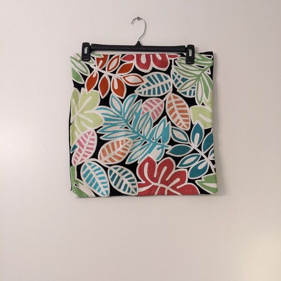 Pottery Barn Teen Other - Potter Barn Teen embroidered leaf pillow cover